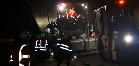 Paving Crew On The Brynderwyns SH 1 At Night