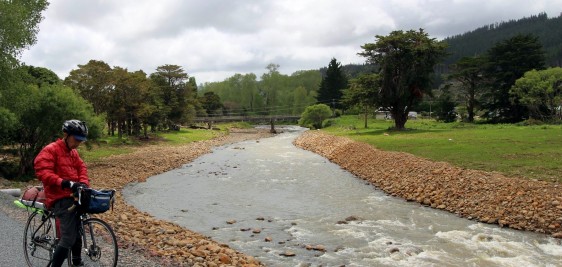 Cyclist Kaihu riverworks